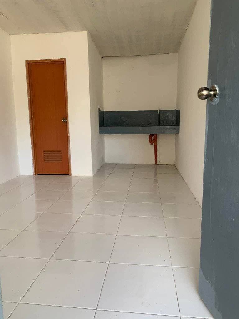 Room for rent - photo 1
