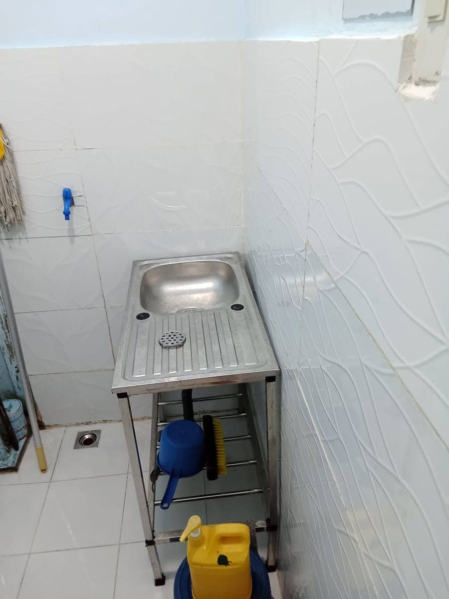 SOLO Male/Female Bed Spacer/Room for rent for "STUDENT" - photo 5
