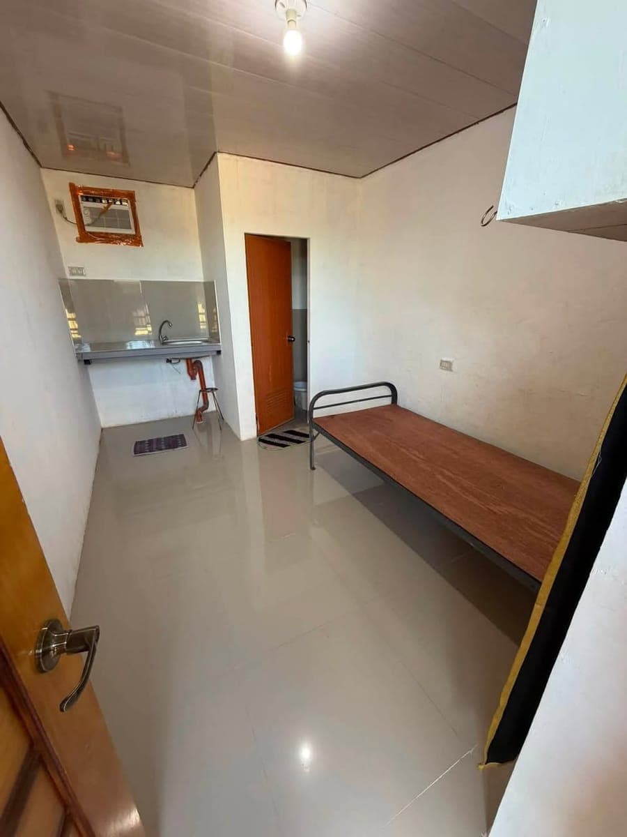 PAD FOR RENT - photo 2