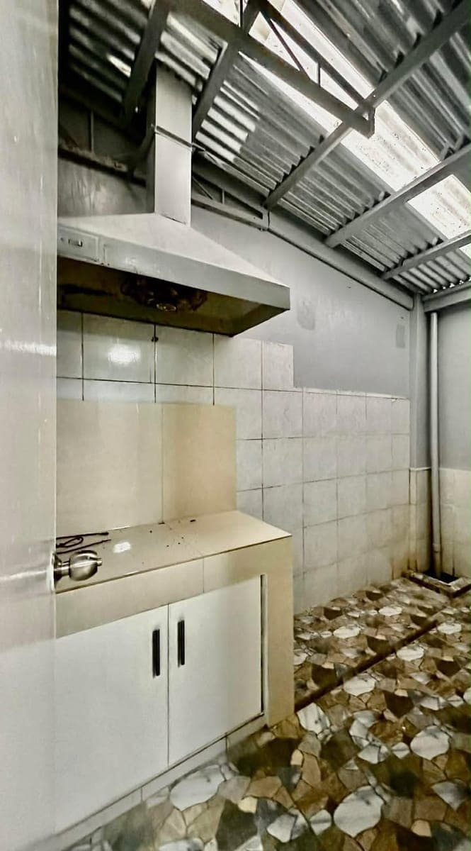 Kamuning Townhouse for Rent - photo 4