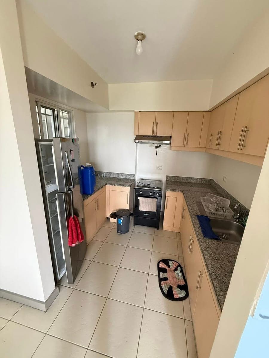 CONDO FOR RENT - photo 2