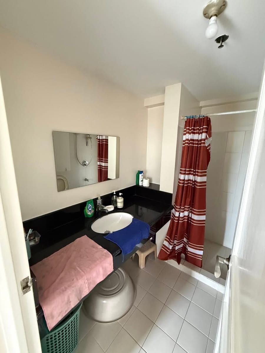 CONDO FOR RENT - photo 4