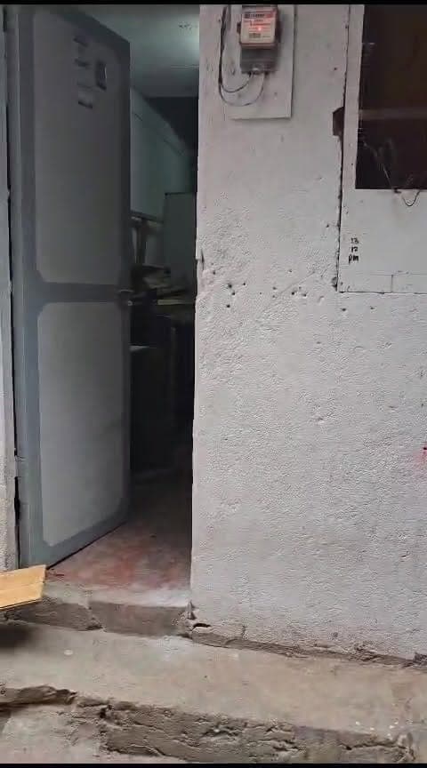 (Barracks for Rent) - photo 4