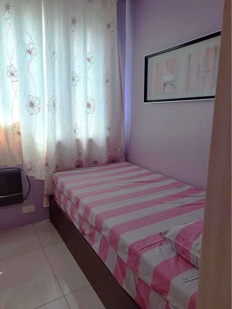 Fully Furnished 1 Bedroom Condo Unit For Rent - 32nd Floor at Berkeley Residences - photo 5