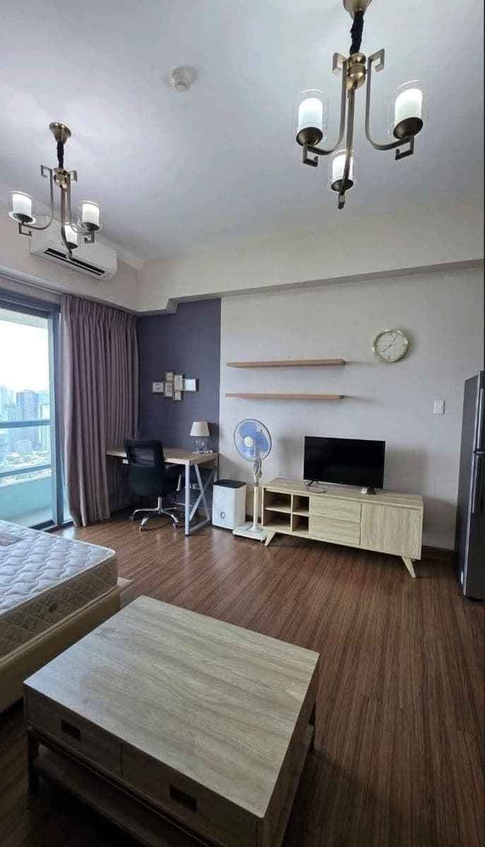 𝐅𝐎𝐑 𝐑𝐄𝐍𝐓 Studio with Balcony Condo Unit at Shang Salcedo Place - photo 5