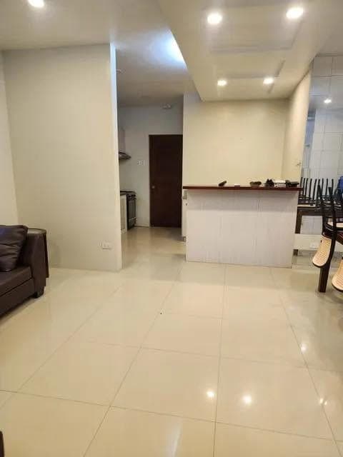 House for LEASE: 🏡 - photo 1