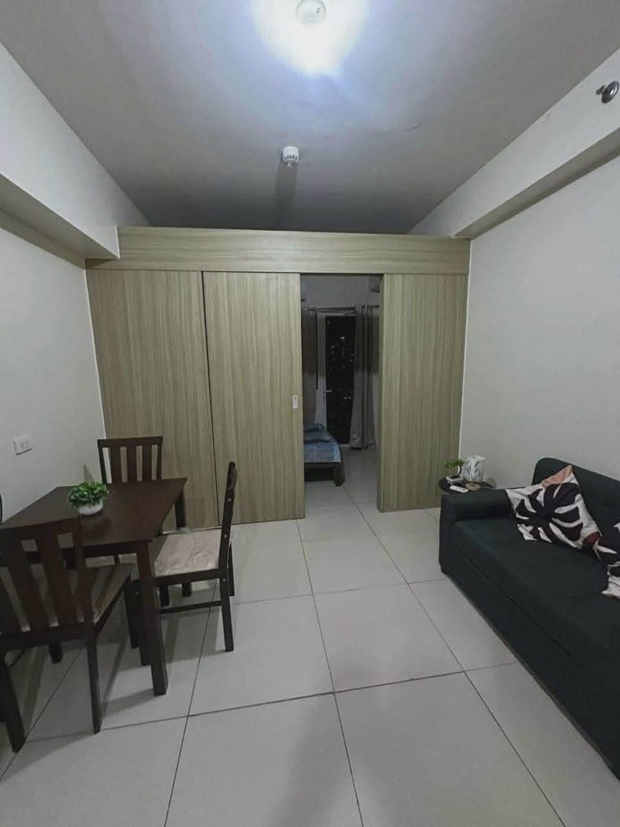 𝐅𝐎𝐑 𝐑𝐄𝐍𝐓: One Bedroom with Balcony Condo  at SMDC Breeze Residences - photo 4