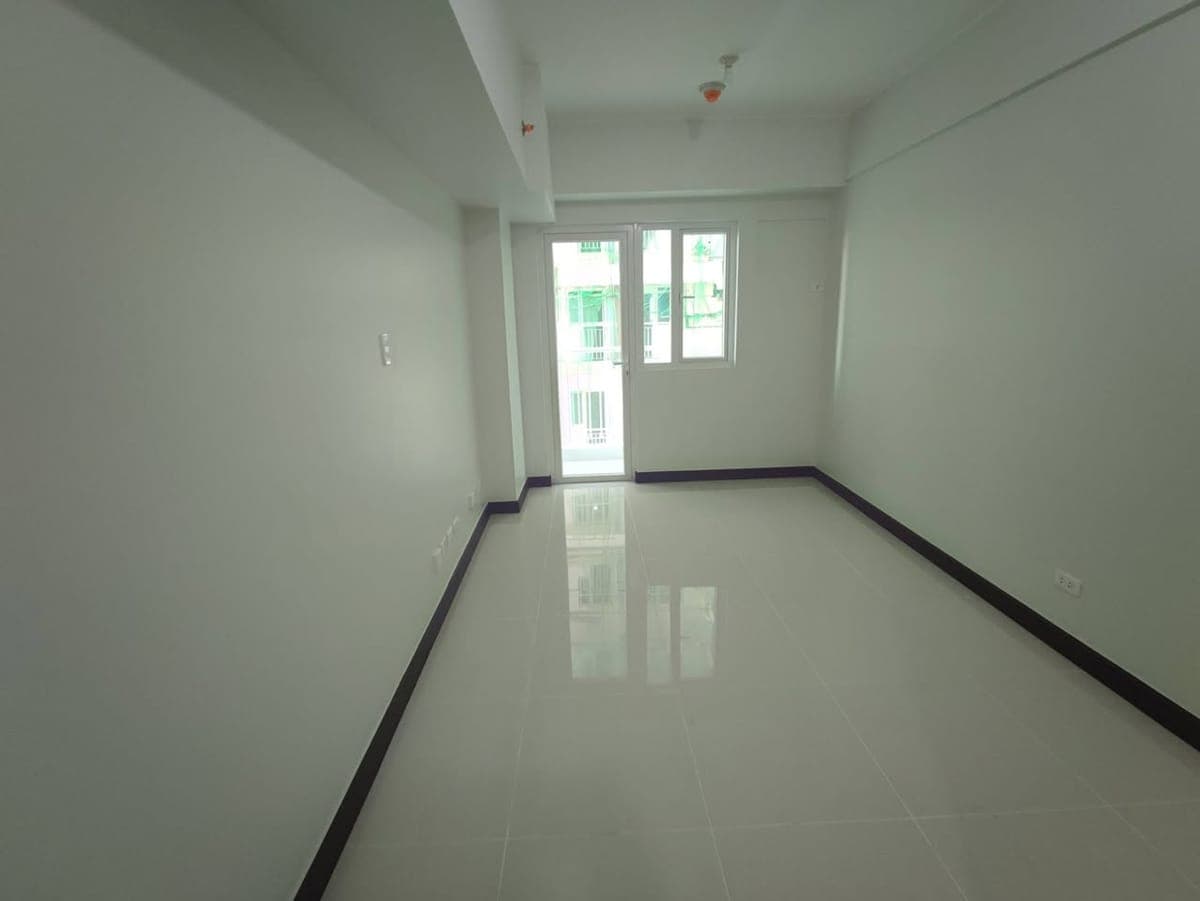 Condominium for rent in Pasay city - photo 5