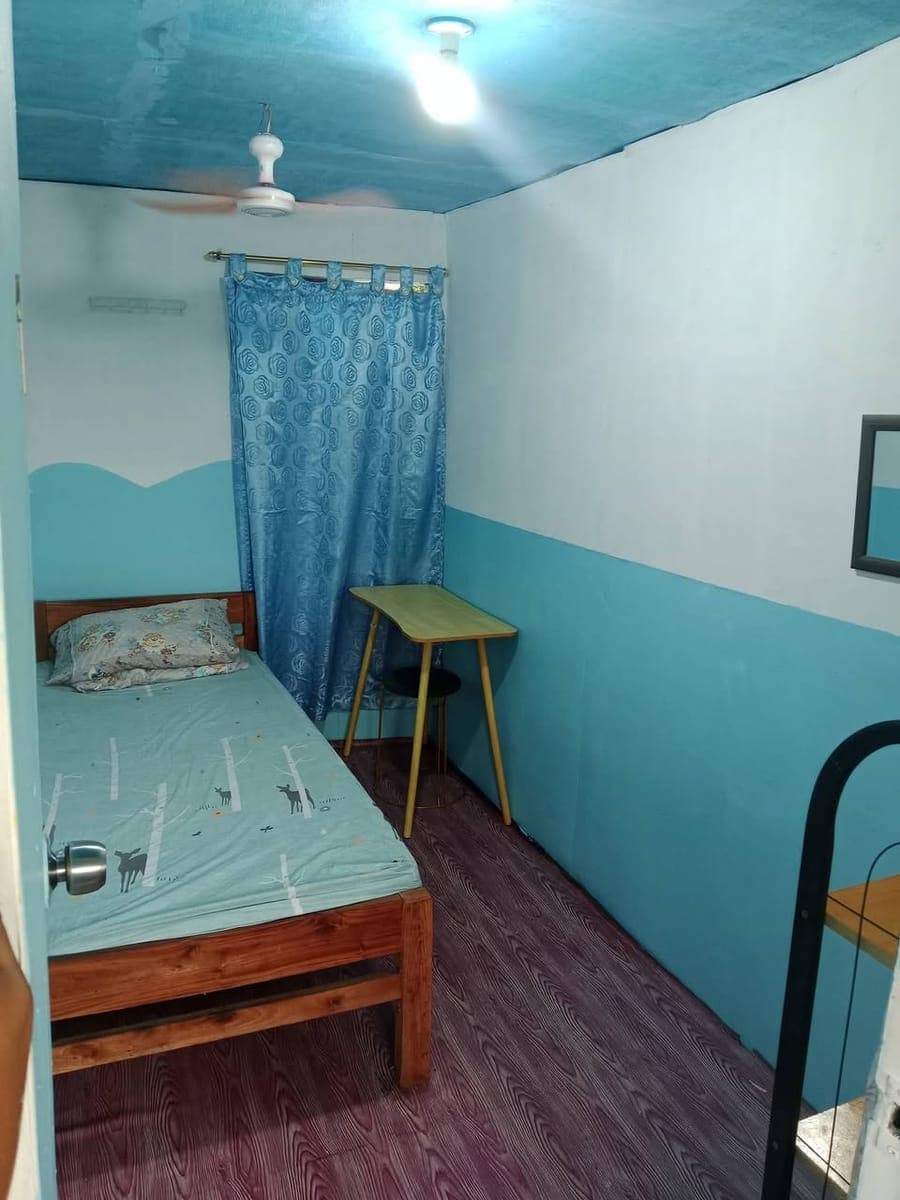 Room for rent - photo 1