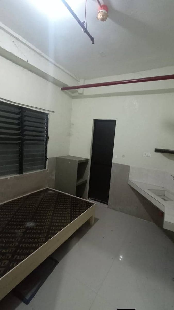 Room for rent - photo 1