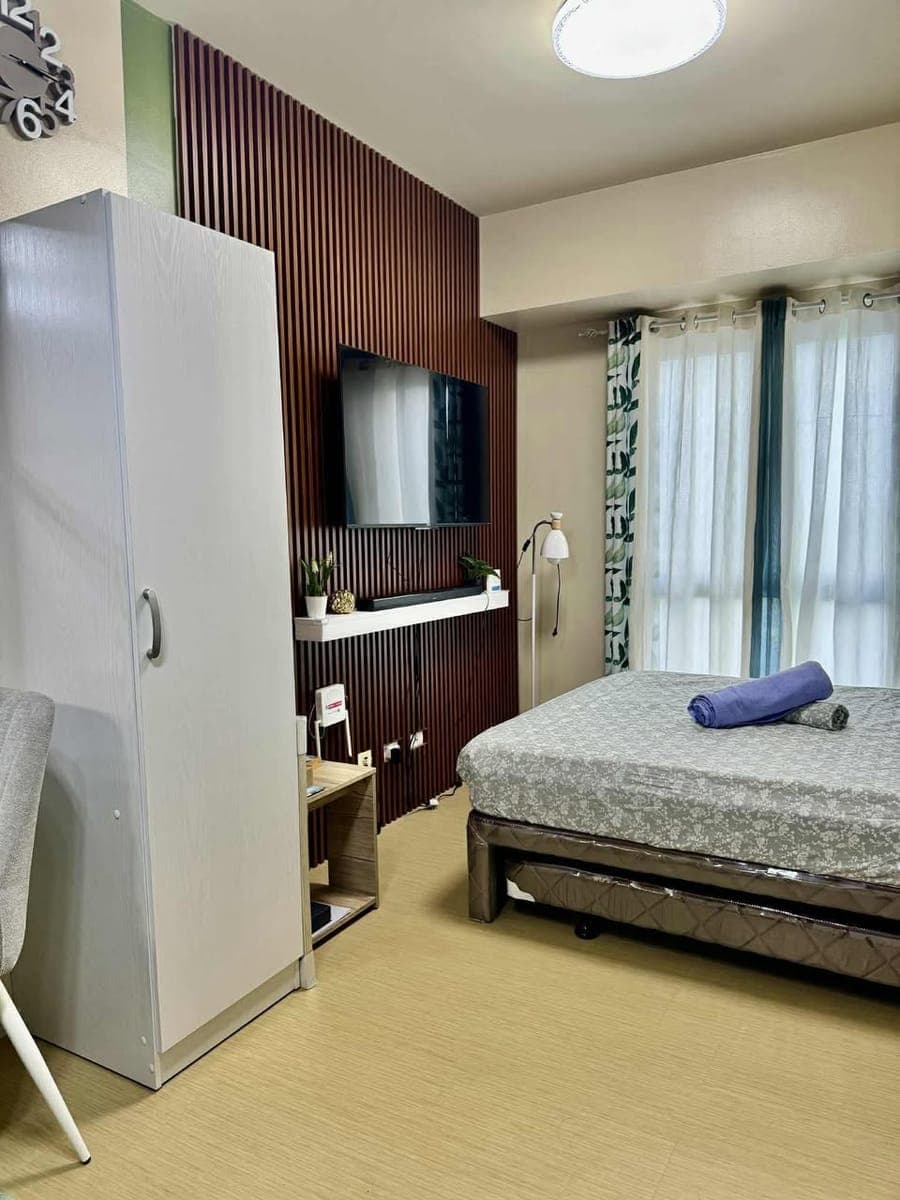 avida abreeza Studio unit for rent fully furnished - photo 2