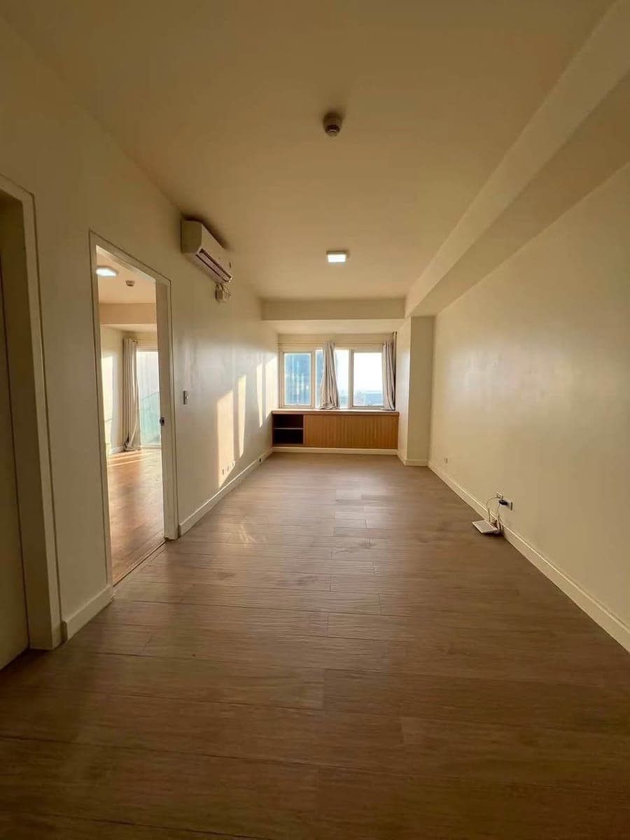 40K MONTHLY | 1-BEDROOM UNIT WITH BALCONY AT PIXEL RESIDENCES‼️ - photo 4