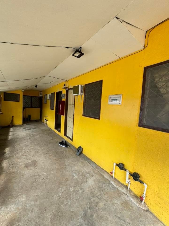 SOLO ROOM FOR RENT: - photo 3