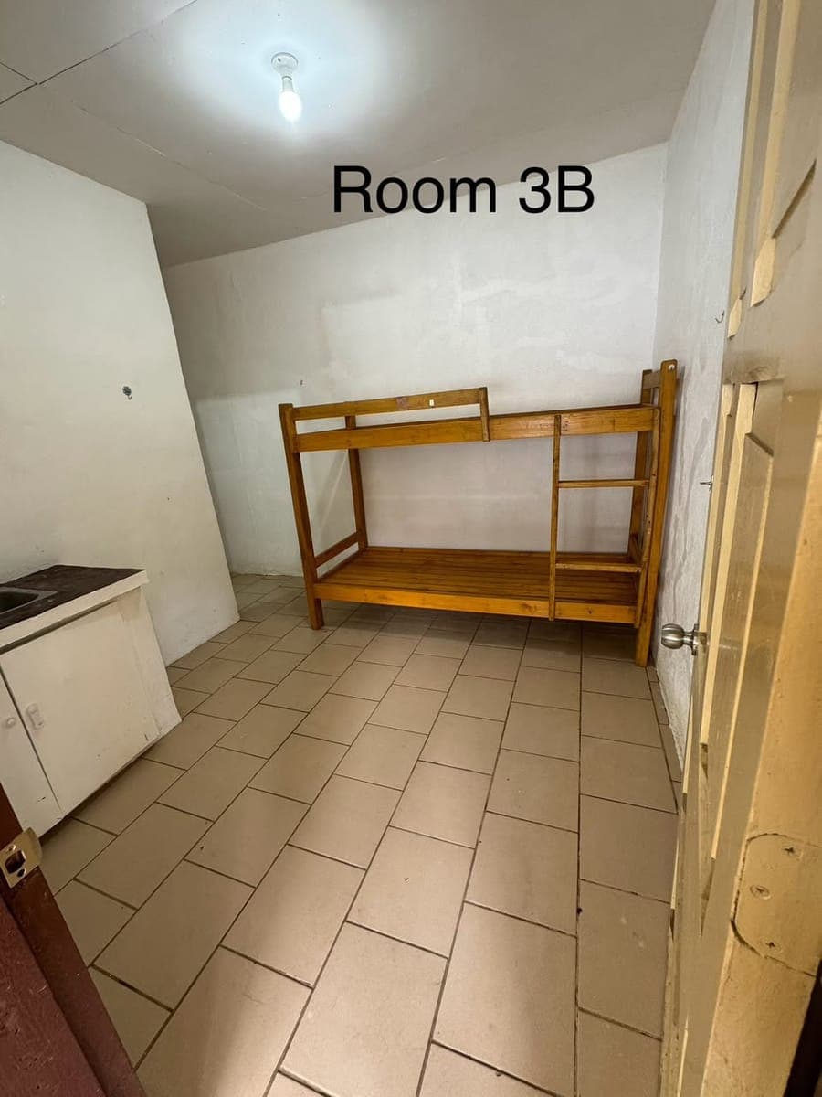 SOLO ROOM FOR RENT: - photo 2