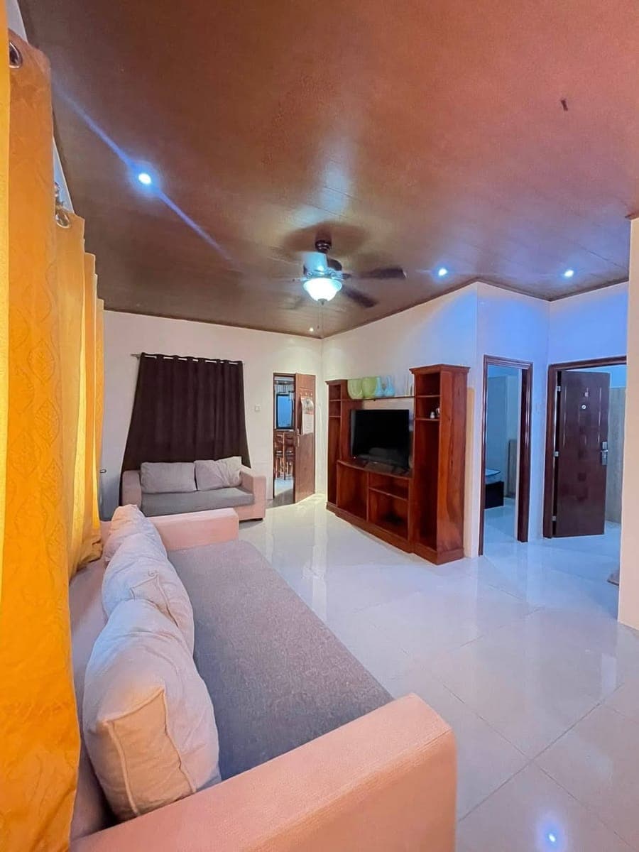 VILLA SENIORITA MAA 2BR HOUSE FOR RENT - photo 1