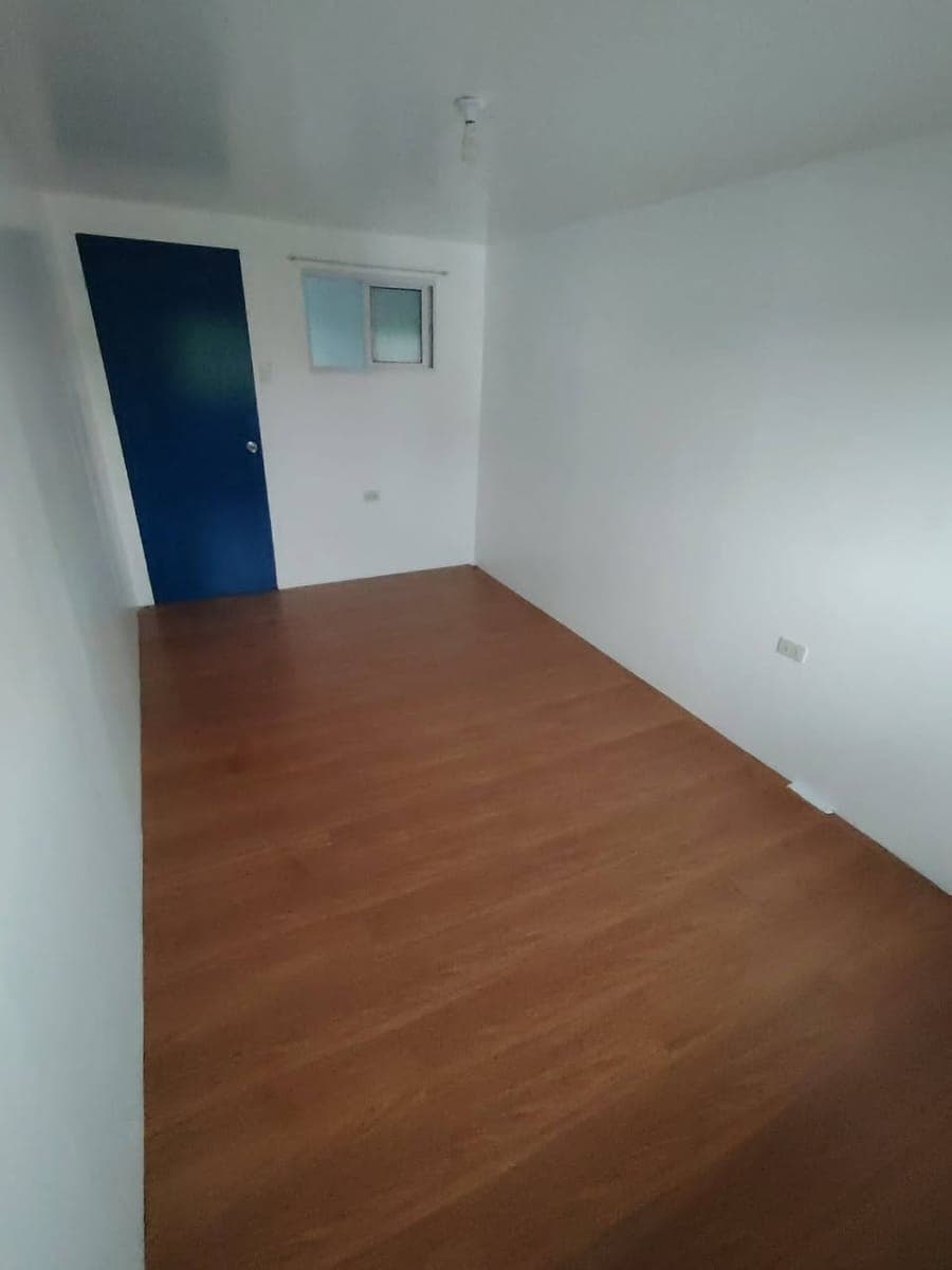 2 Units Solo Room For Rent - photo 4