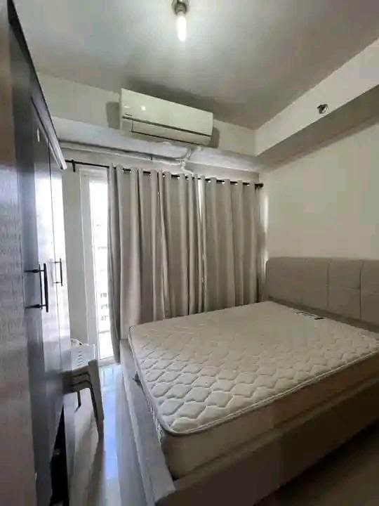 20K One Bedroom with balcony in Shell Residences near SM MALL OF ASIA - photo 1