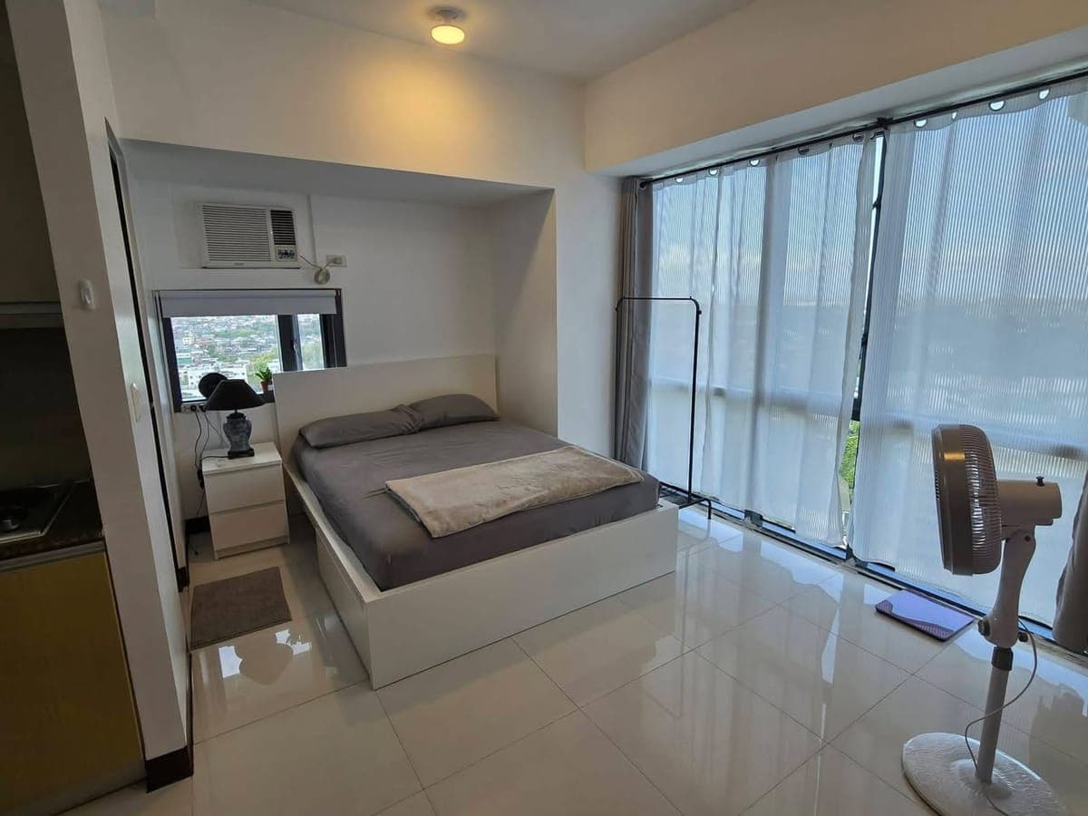 📣STUDIO UNIT FOR RENT IN VICEROY RESIDENCES – McKINLEY HILL ✨ - photo 2