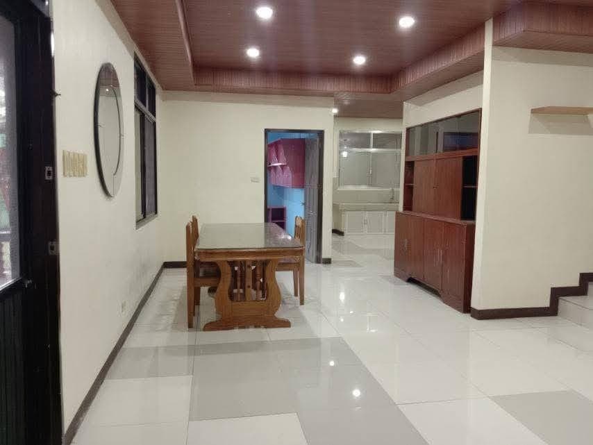 House for rent - photo 1