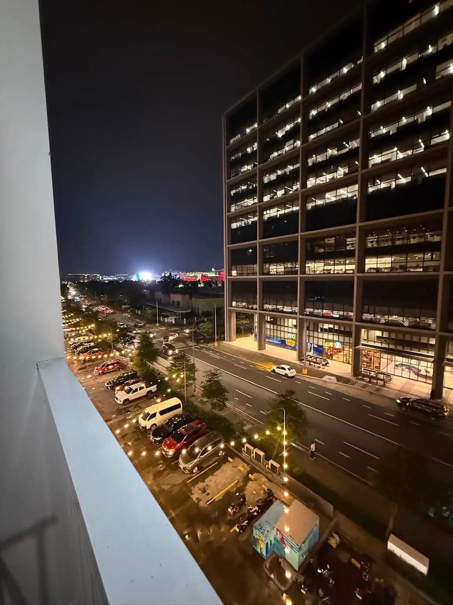 🏙️ SHORE RESIDENCES FOR RENT - photo 2