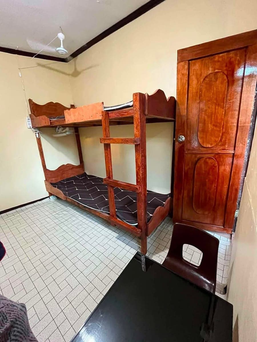 ROOM FOR RENT 🏠 - photo 1