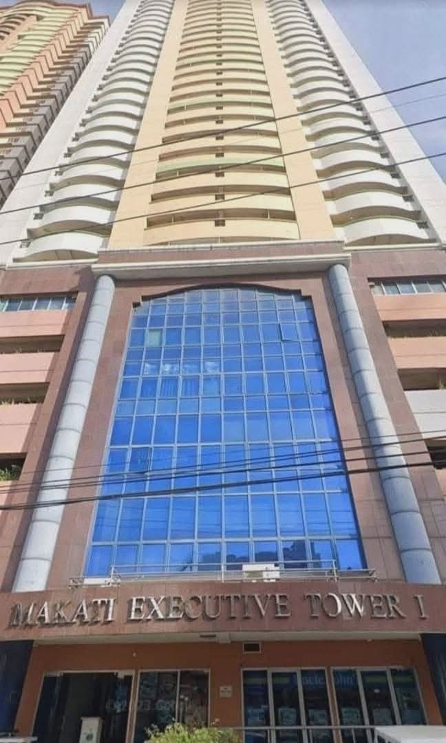 𝐅𝐎𝐑 𝐑𝐄𝐍𝐓 Two Bedroom with Balconies At Makati Executive Tower, - photo 1