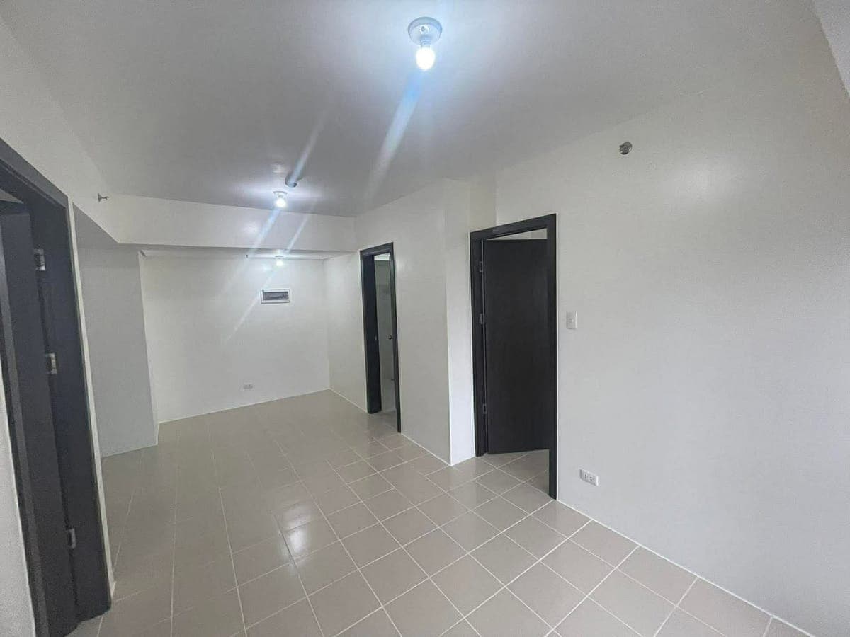 # **2BR UNIT FOR RENT** - photo 3
