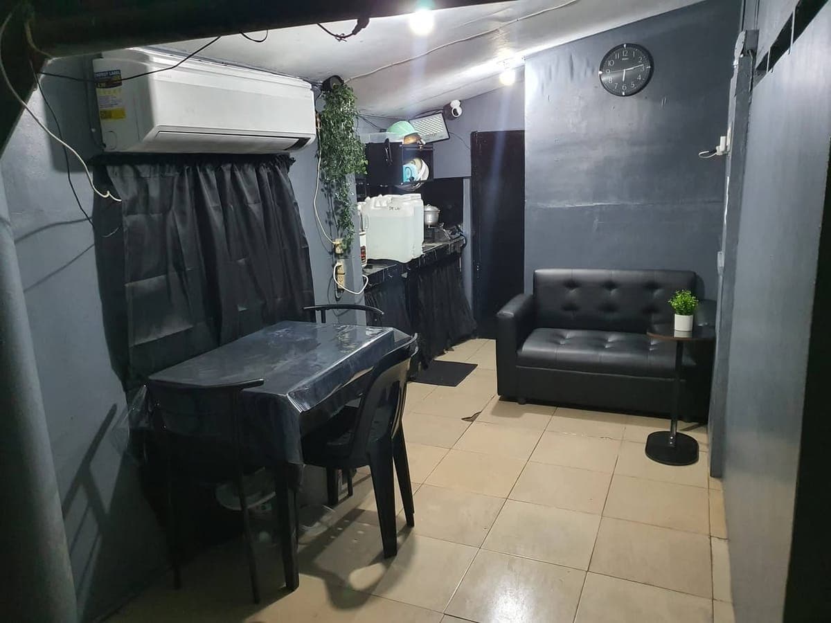 ROOM FOR RENT - photo 1