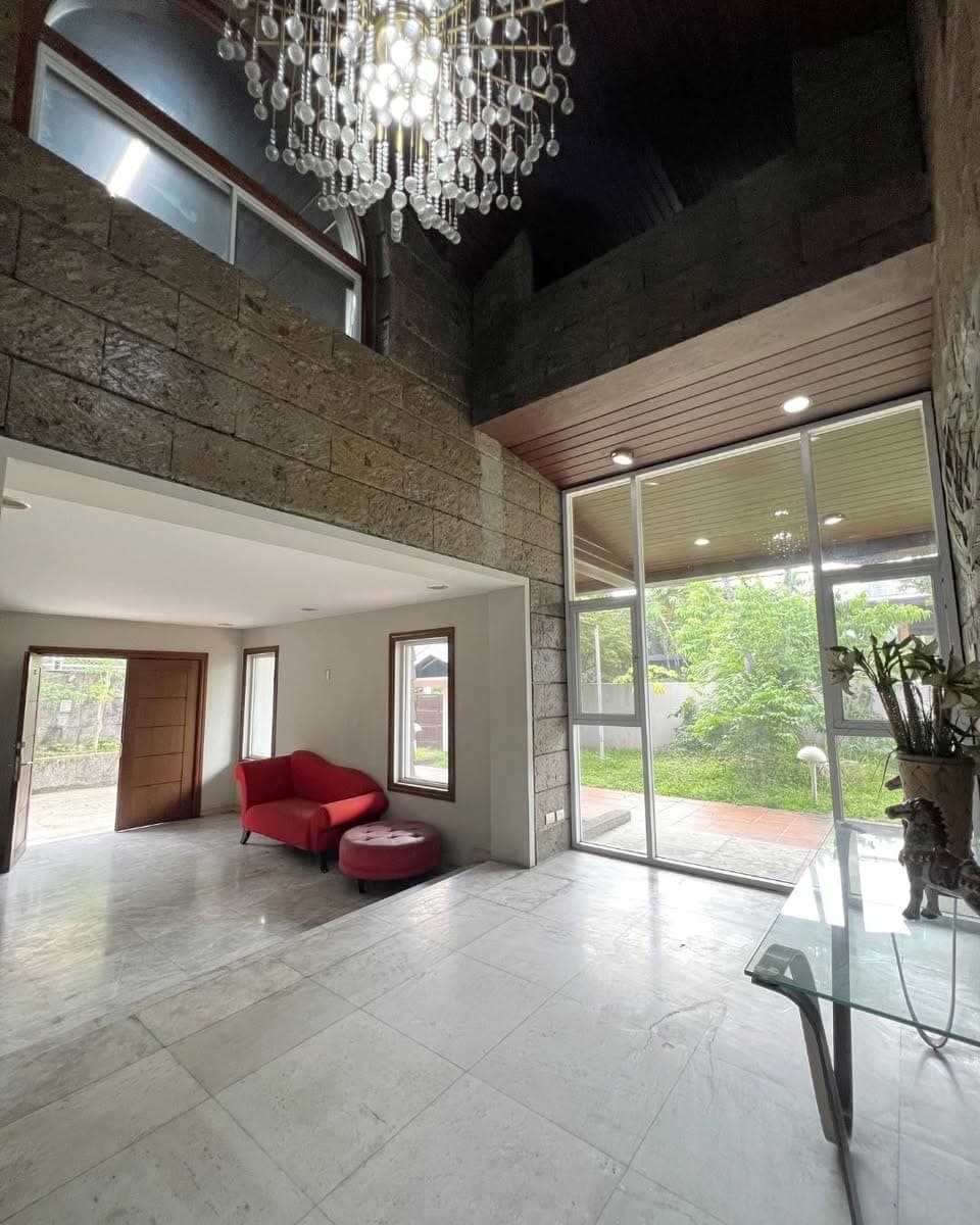 FOR LEASE: Greenhills East Village, San Juan City - photo 3