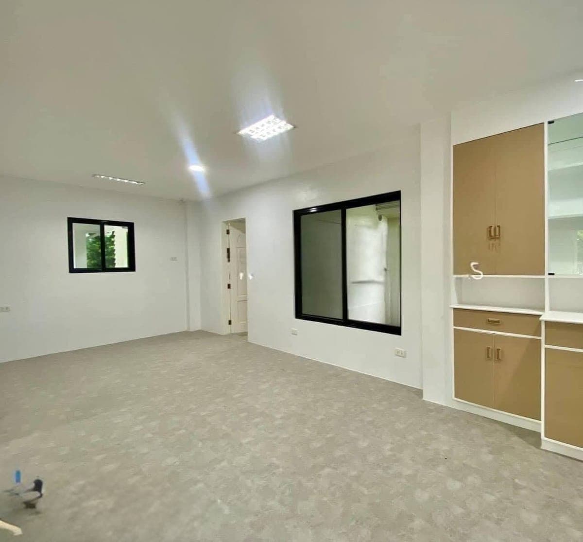 Corner House  for Rent‼️in Woodridge Park, Maa - photo 4