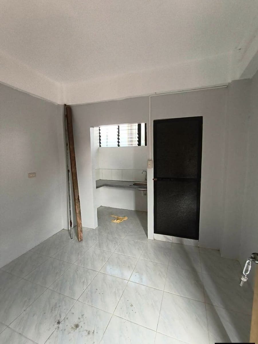 Room for rent - photo 1
