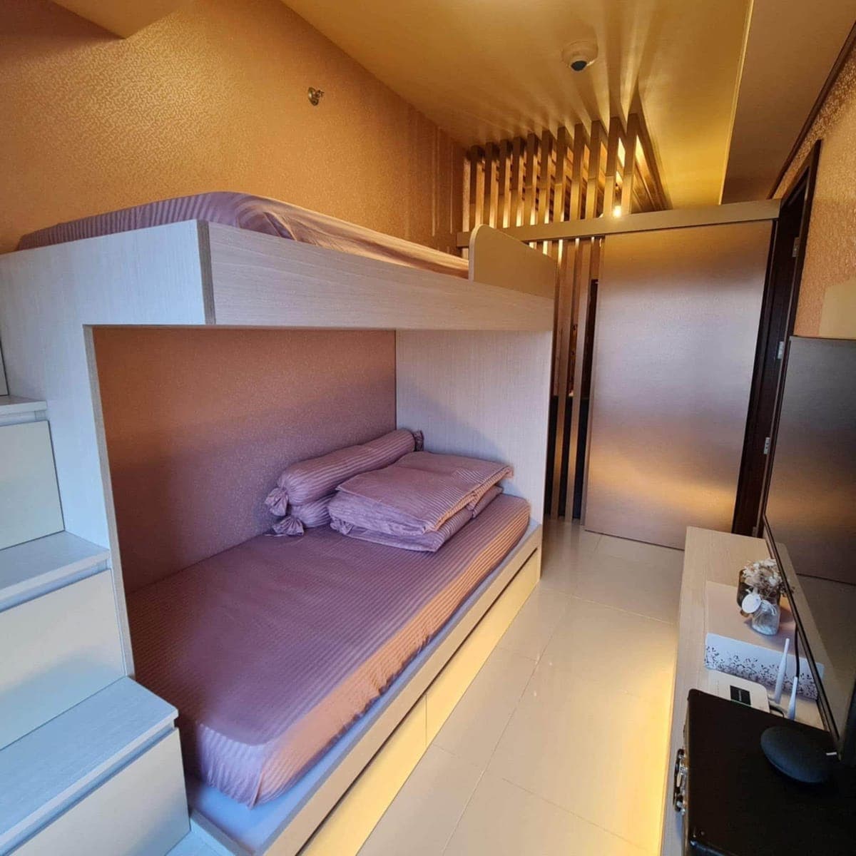 For rent: 2BR Chimes Greenhills - photo 3