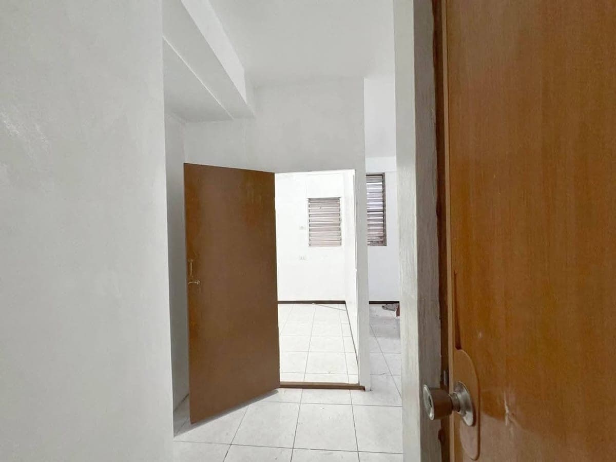 One bedroom apartment for rent at fairview Quezon City - photo 2