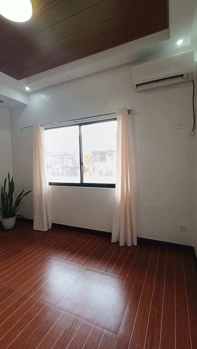 2BR  HOUSE FOR RENT‼️ - photo 5