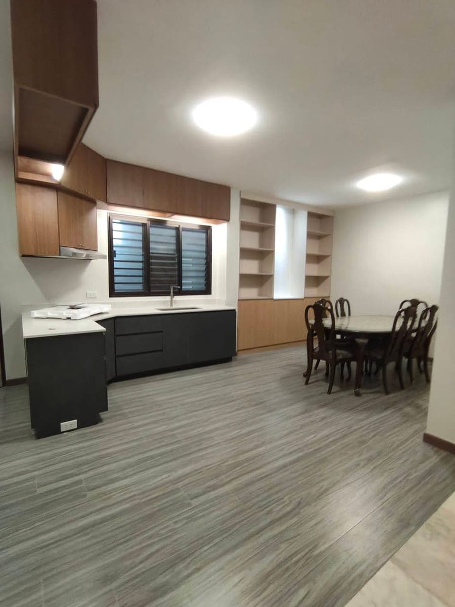 House For Rent - photo 2