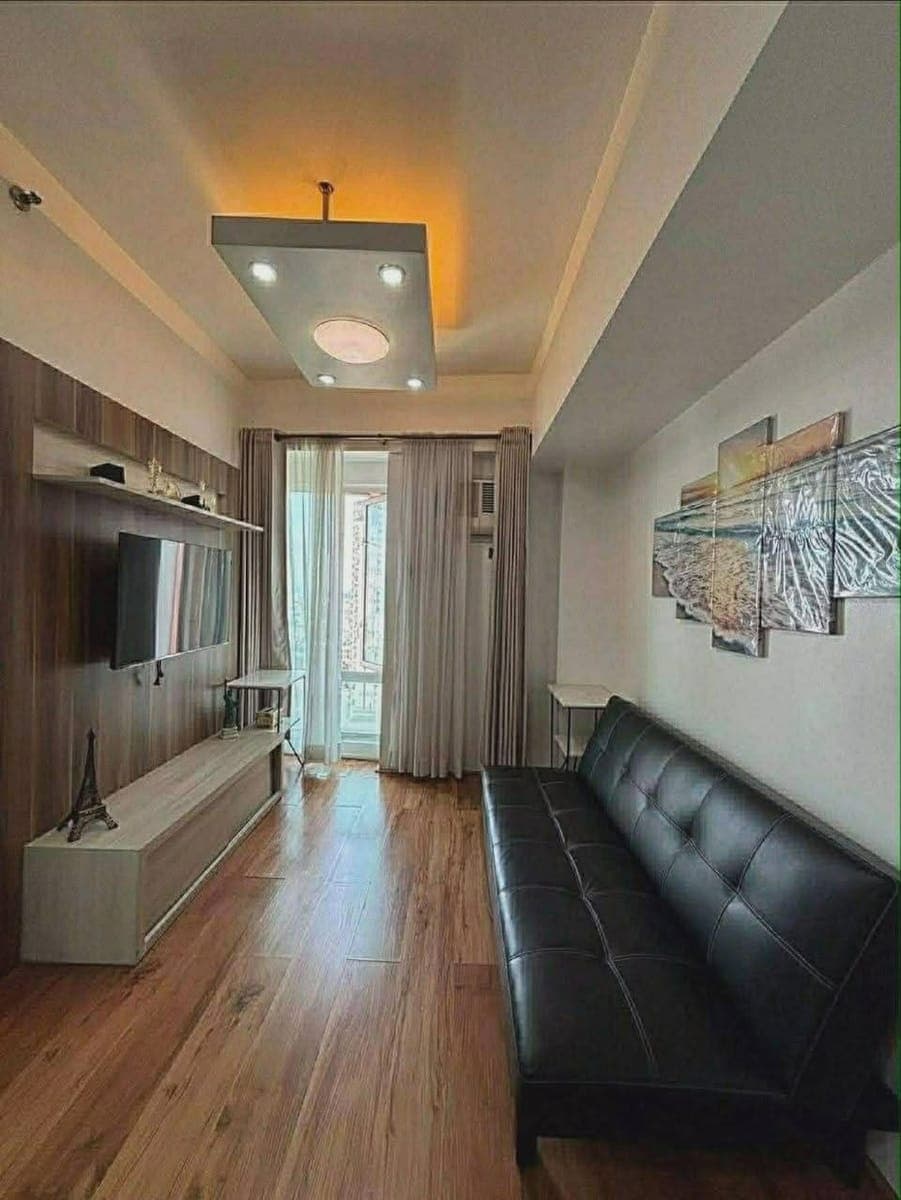 𝐅𝐎𝐑 𝐑𝐄𝐍𝐓 Two Bedrooms Condo Unit in ORIENTAL GARDEN MAKATI - photo 1