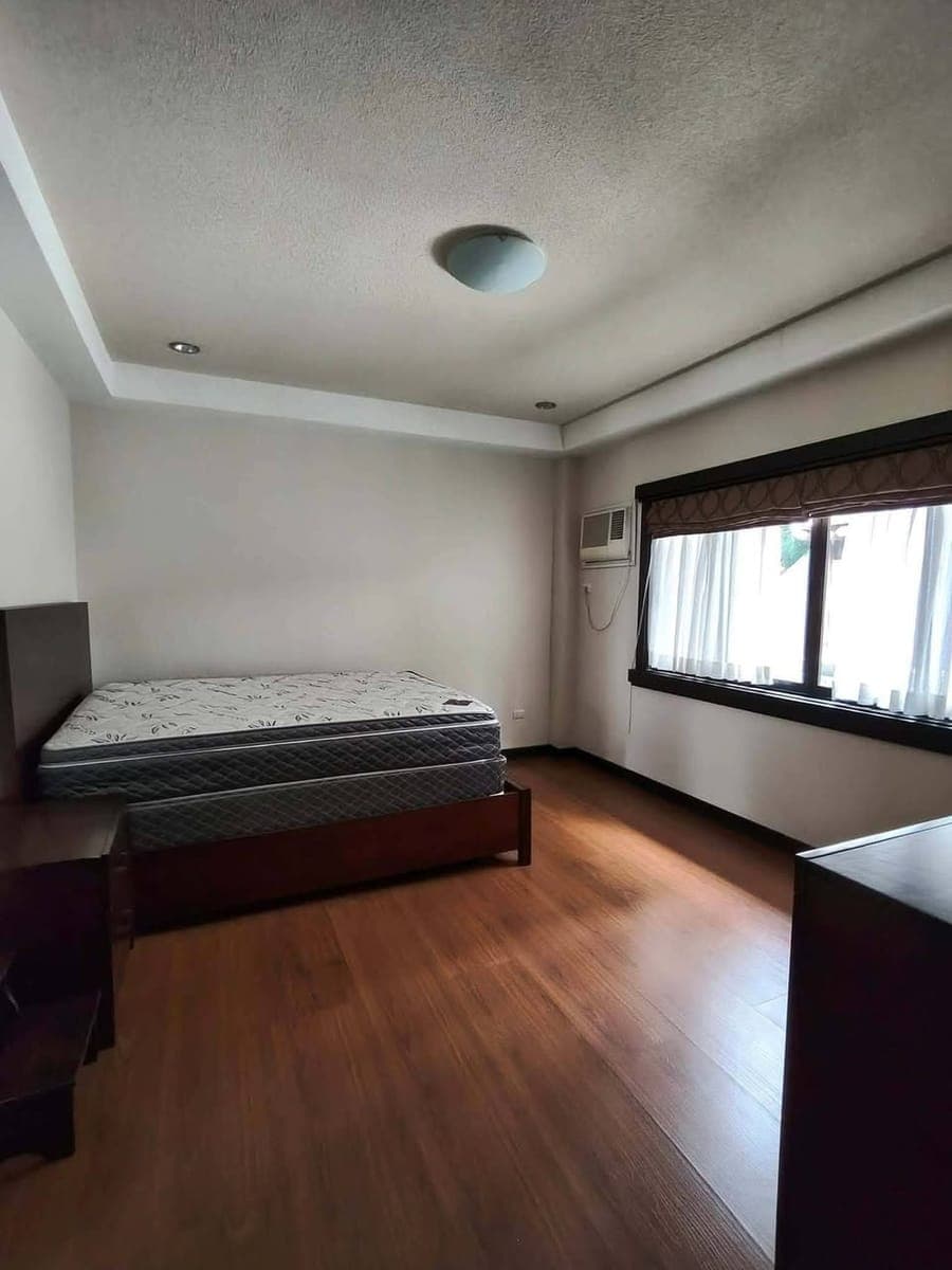 OVERLOOKING CITY VIEW HOUSE FOR RENT‼️OR SALE - photo 4