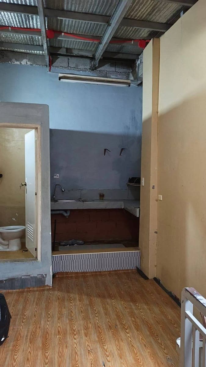 House for rent 10th st 10th ave near caloocan cityhall - photo 5