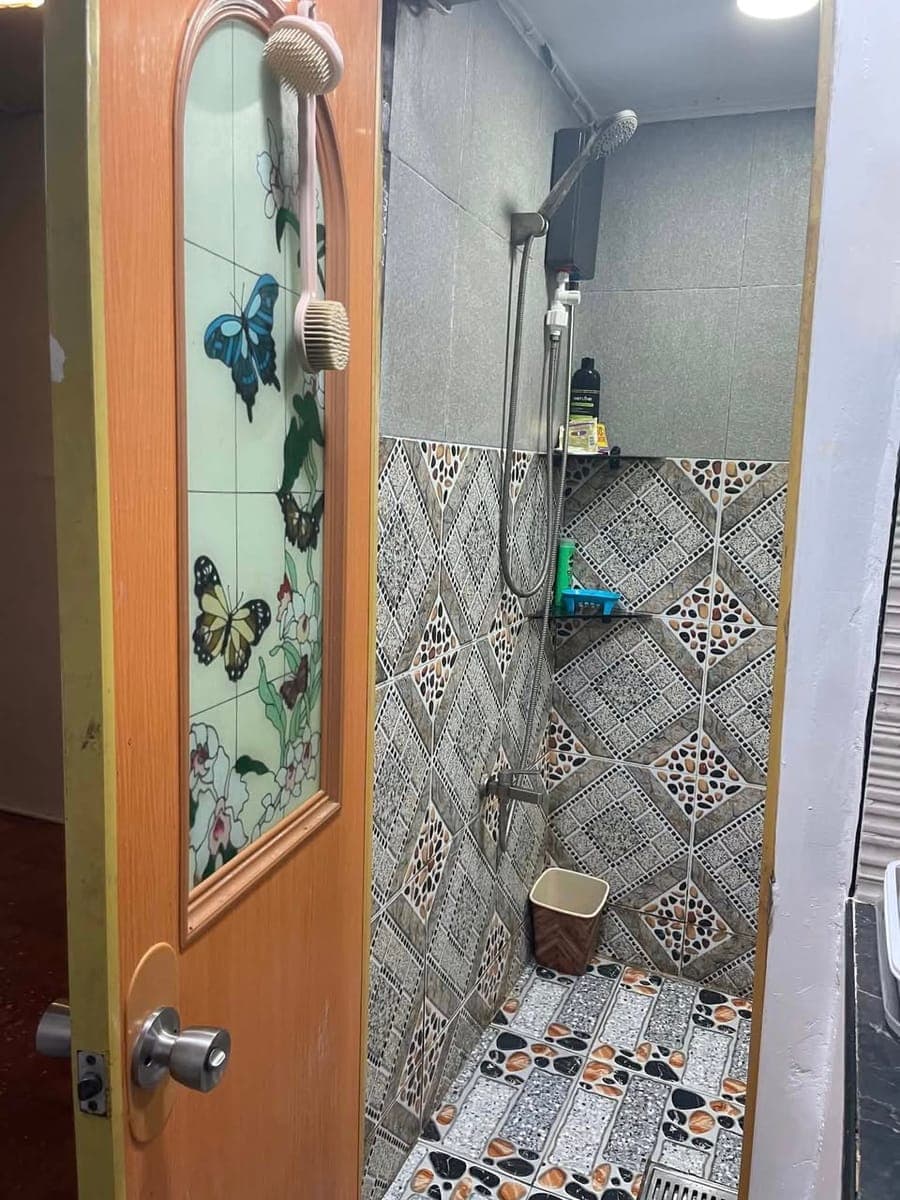 1 bedroom house for rent in Sta Ana Manila. - photo 5