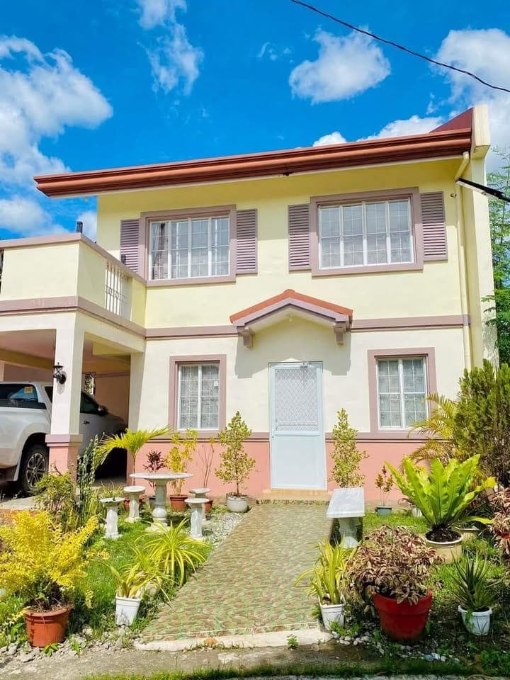 🏡 **Fully Furnished 5-Bedroom House for Rent** - photo 1