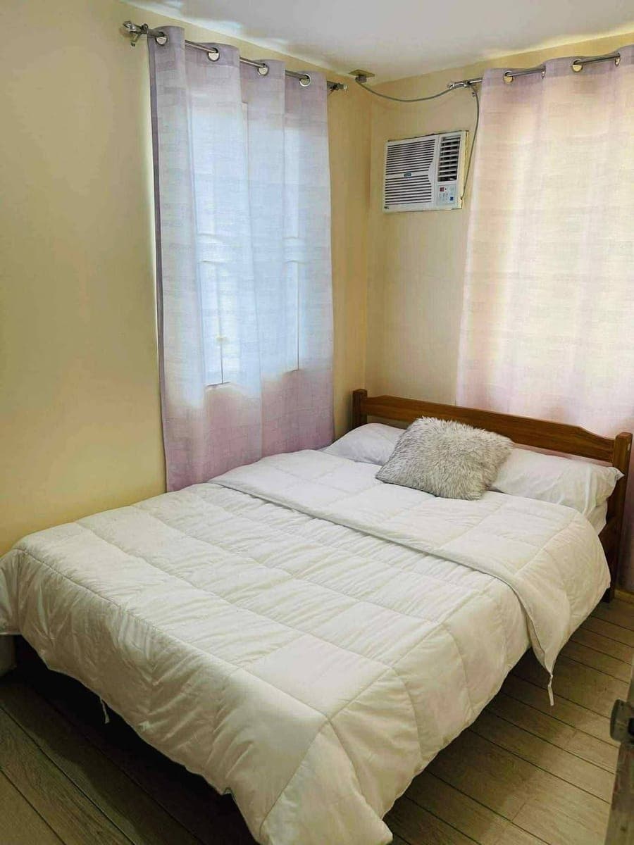 🏡 Semi-Furnished 2-storey House for Rent ‼️ - photo 1