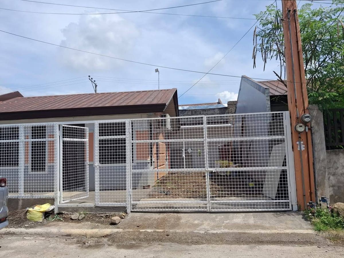 HOUSE FOR RENT‼️ - photo 1