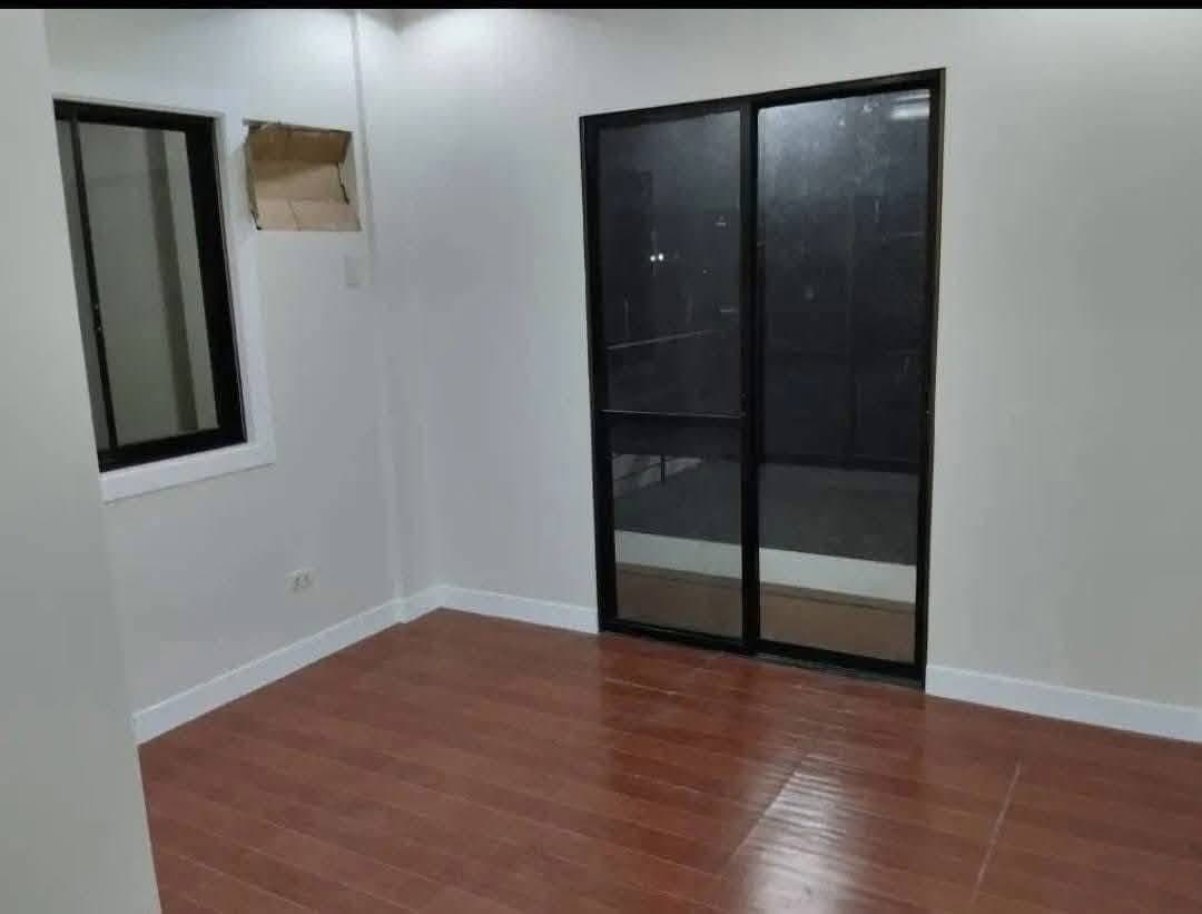 Direct Listing! - photo 3