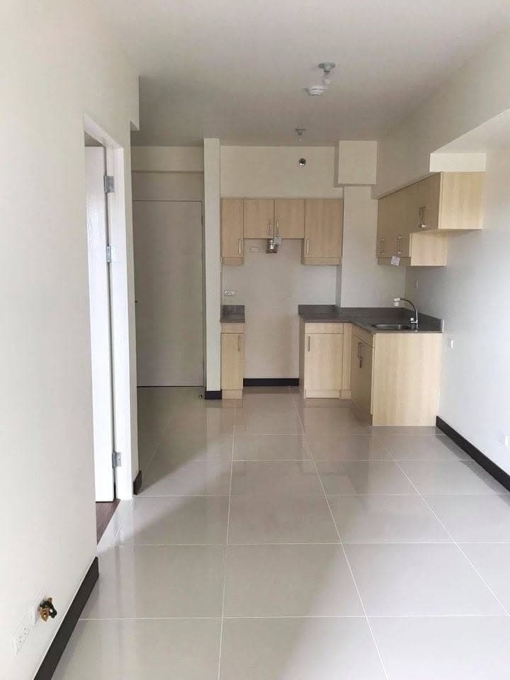 Lumiere Residences (North Tower) – 2BR for Urgent Sale (Serious Seller) - photo 1