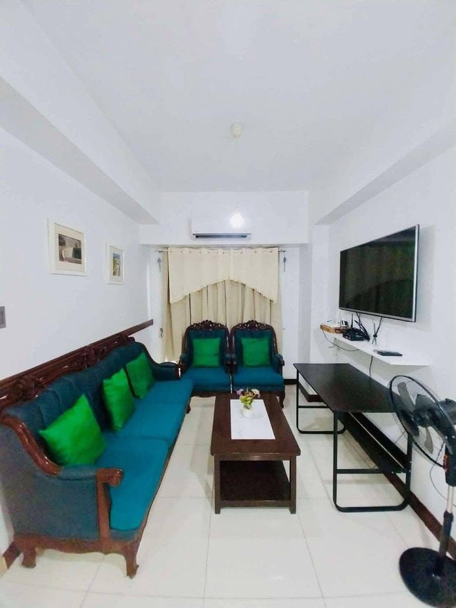 𝐅𝐎𝐑 𝐑𝐄𝐍𝐓 One Bedroom Condo Unit in SIGNA DESIGNER RESIDENCES - photo 2