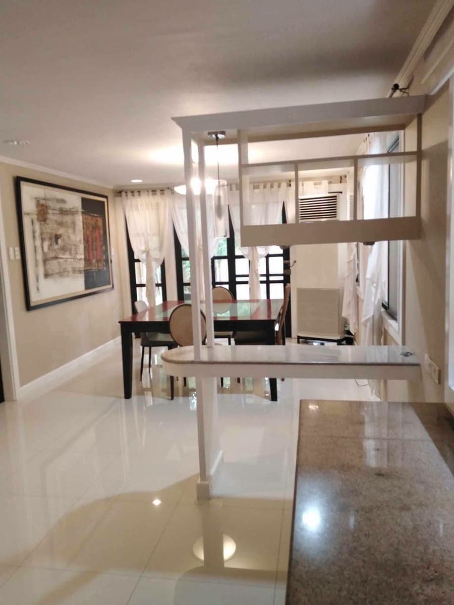 LADISLAW HOUSE FOR RENT‼️400sqm - photo 2