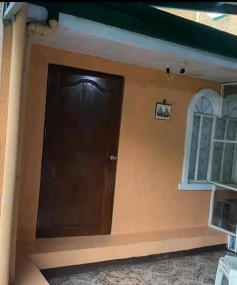 For Rent - photo 1