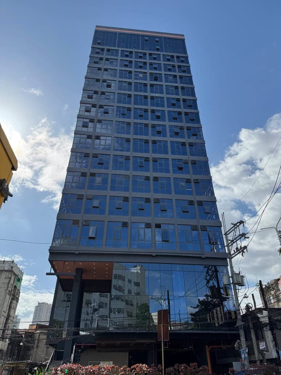 🏢 CONDO FOR RENT NEAR UST & FEU - photo 1