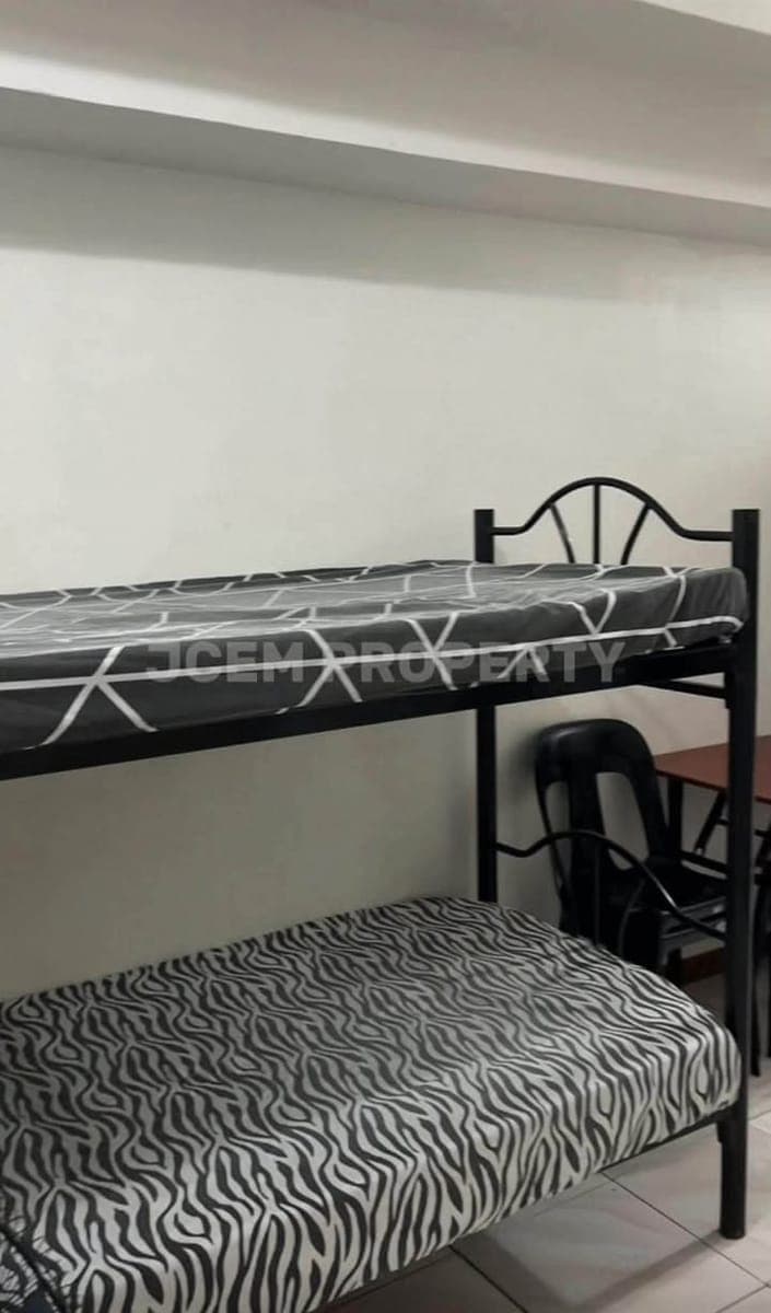 🛏️ Bedspace Available for MALE only! 👦 - photo 4