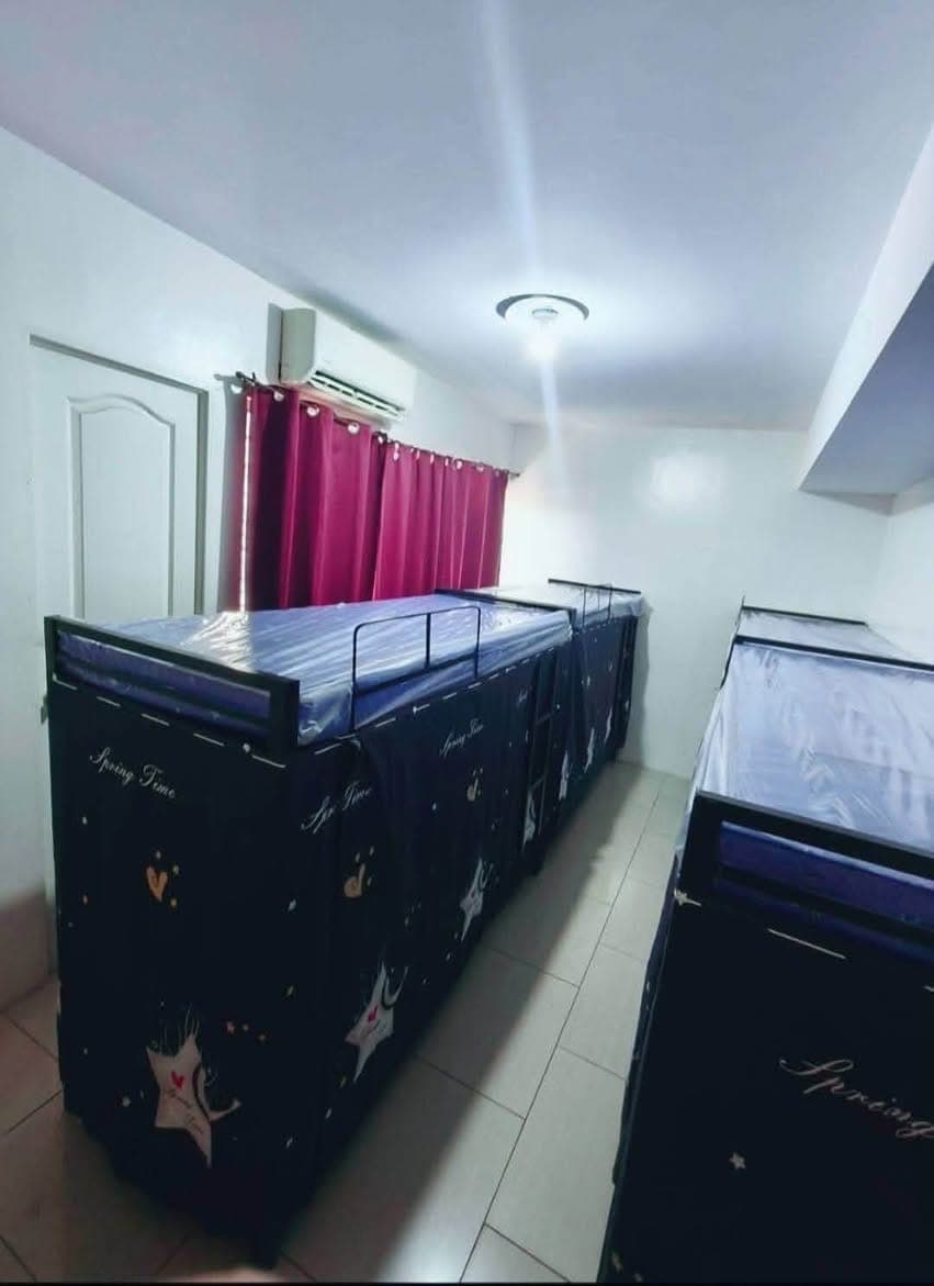 🛏️MALE BEDSPACE 🛏️ - photo 1